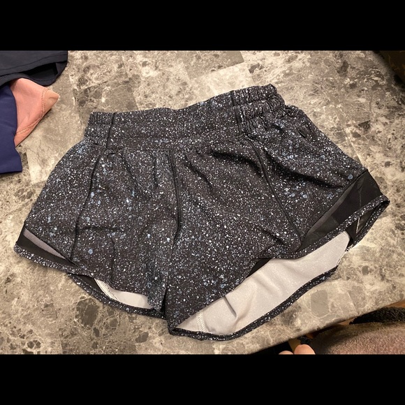 lululemon athletica Pants - Lululemon size 2 shorts